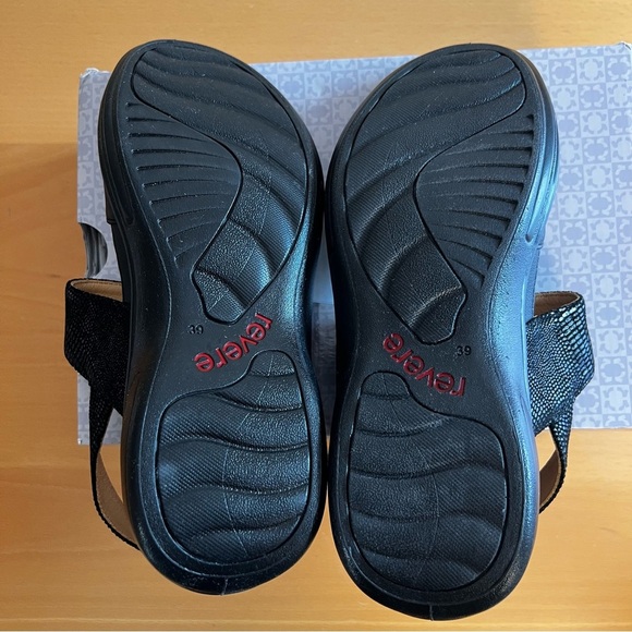 NIB Revere Como Leather Sandals, Adjustable sz 8 - Picture 10 of 14